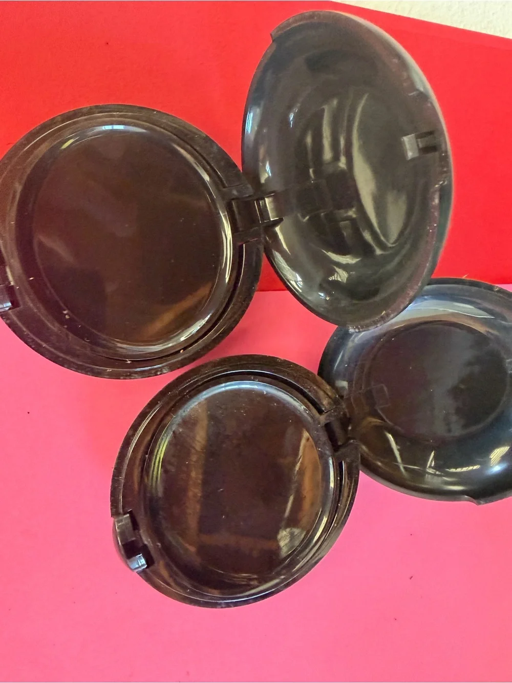 2 NYX COSMETICS TWIN CAKE POWDER-CP16 (TAWNY)